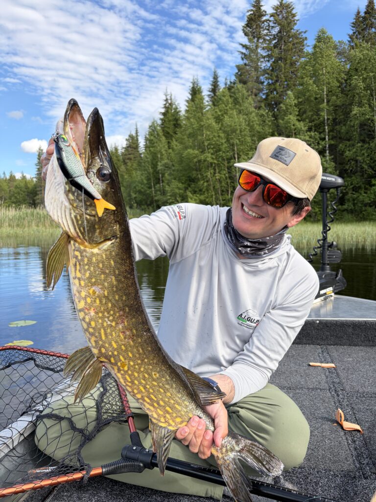 Andrea Crobu — attività di guida di pesca